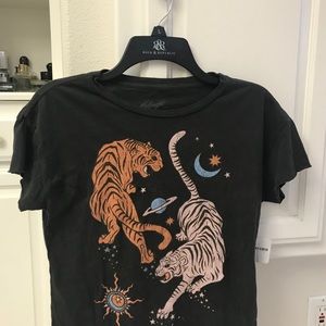 Free People Crop style top size XS.